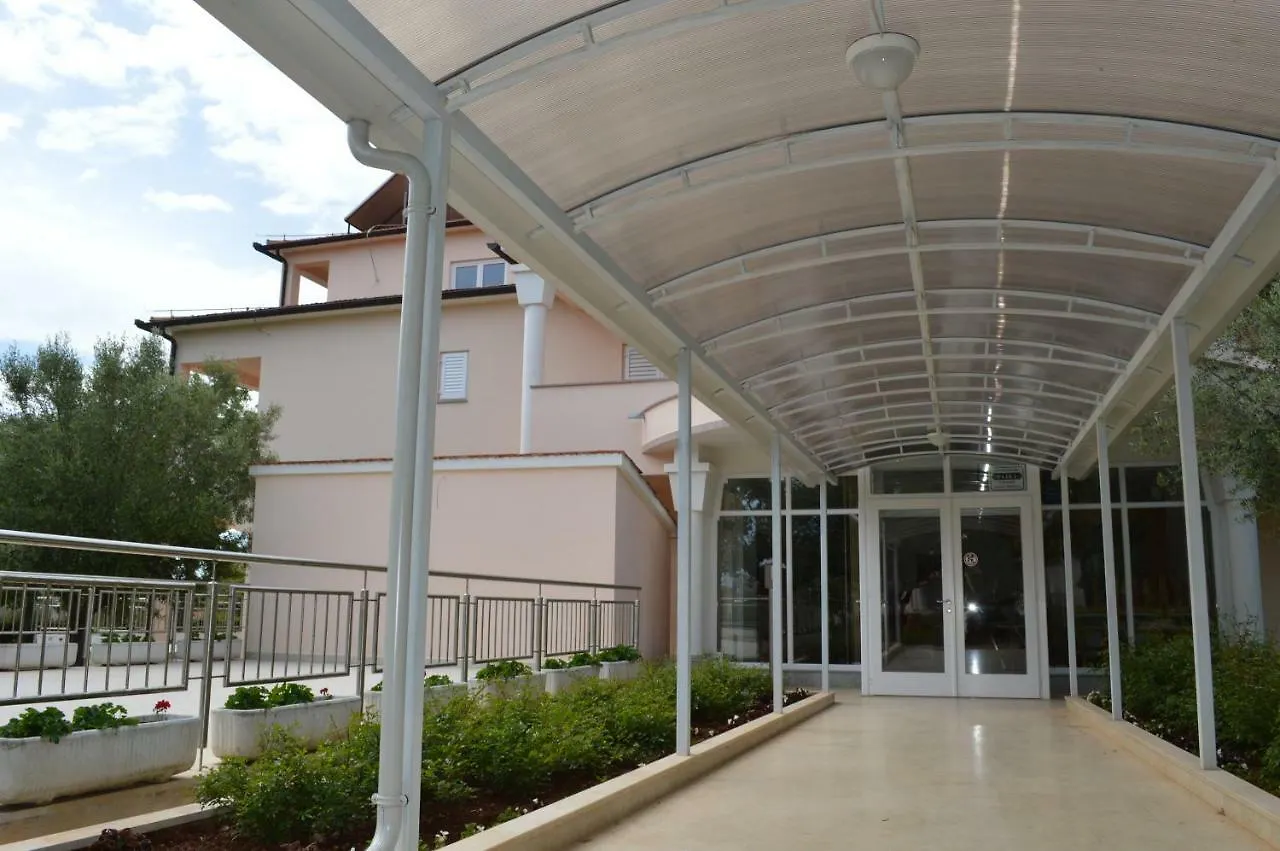 Hotel Pansion Oliva Krnica