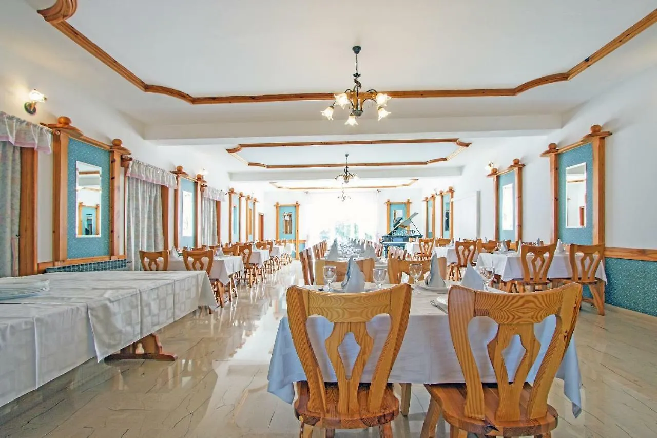 Pansion Oliva Hotel Krnica 3*,  Kroatië